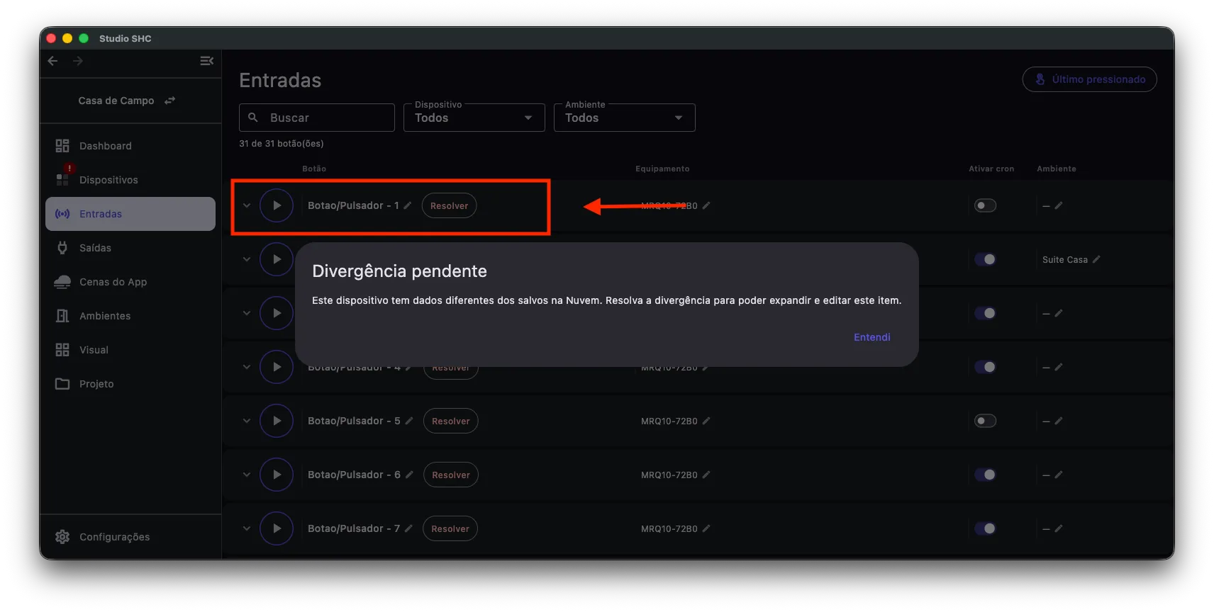 Entrada bloqueada por dados divergentes, com o botão Resolver ao lado do nome